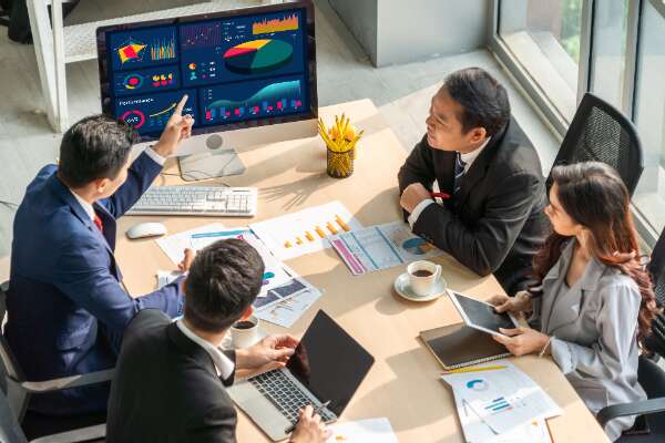 Follow-Up & Performance Review